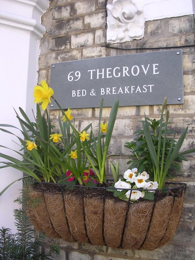 69Thegrove Panzió London Kültér fotó